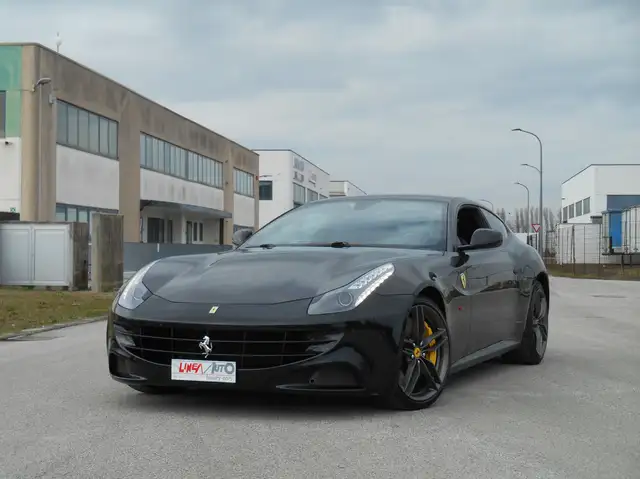 Ferrari FF 6.3 4rm dct Service Full Ferrari