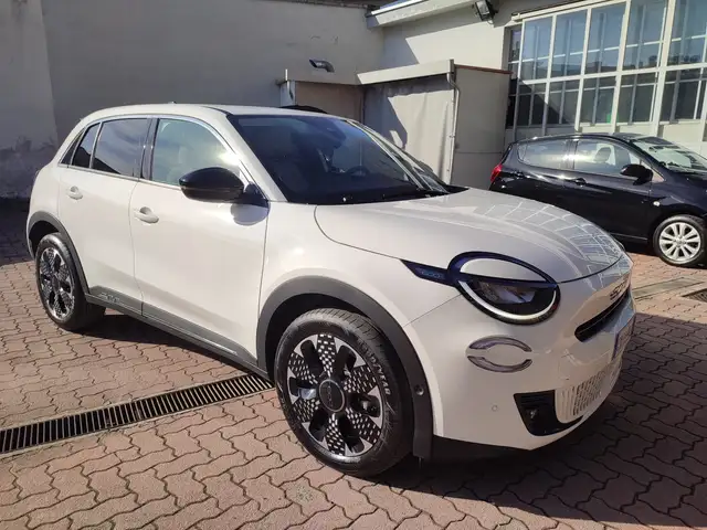 Fiat 600 600 1.2 hybrid La Prima 110cv auto PROMO!!!!!