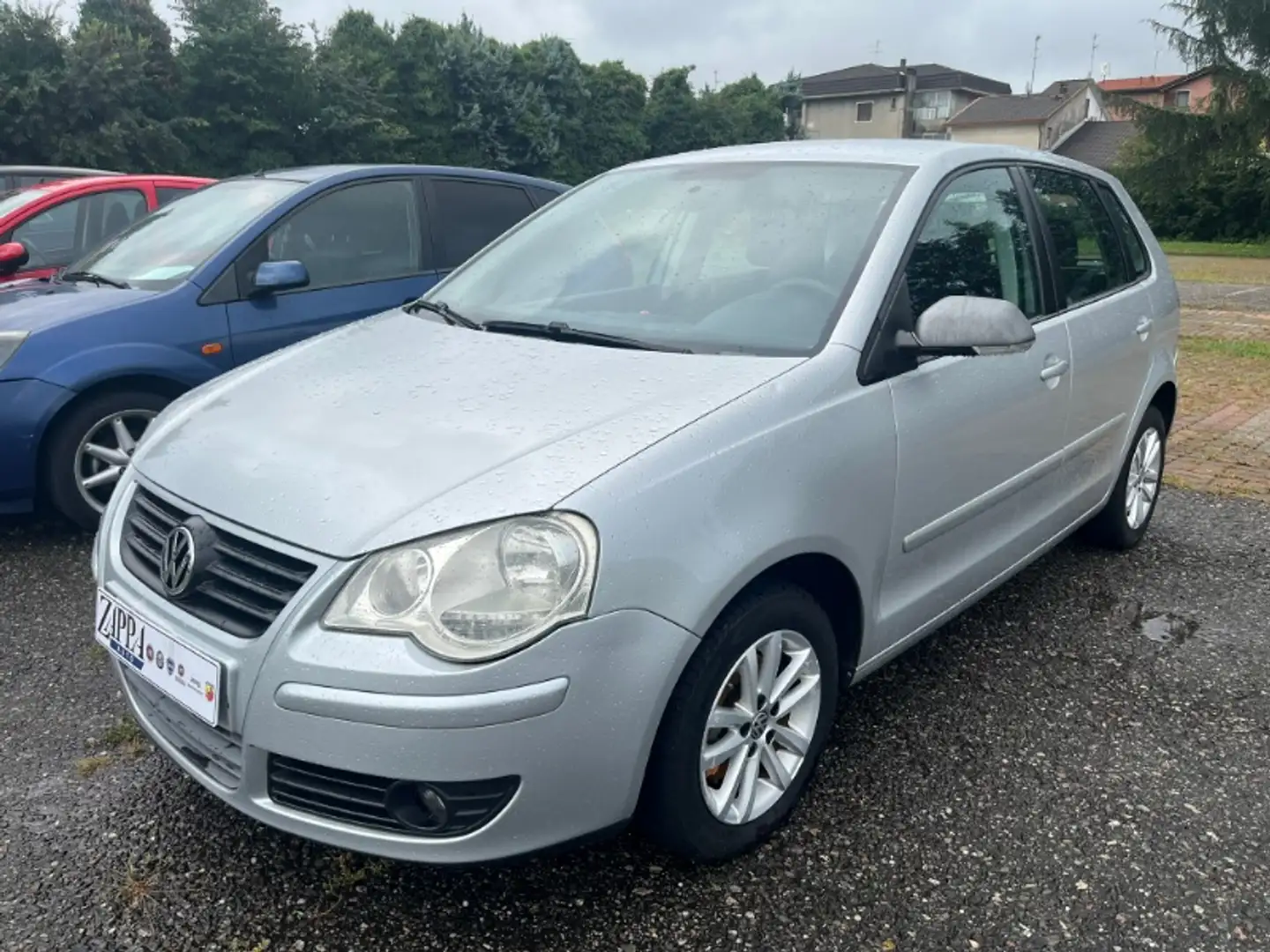 Volkswagen Polo 1.2/70CV 12V 5p. Comfortline Šedá - 1