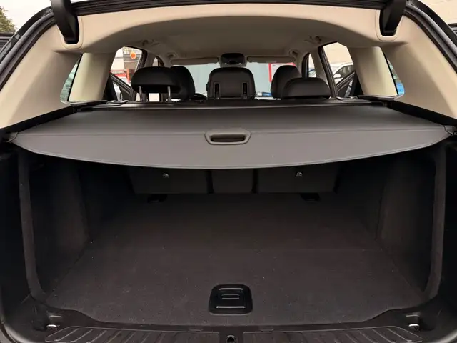 BMW X3 view 15