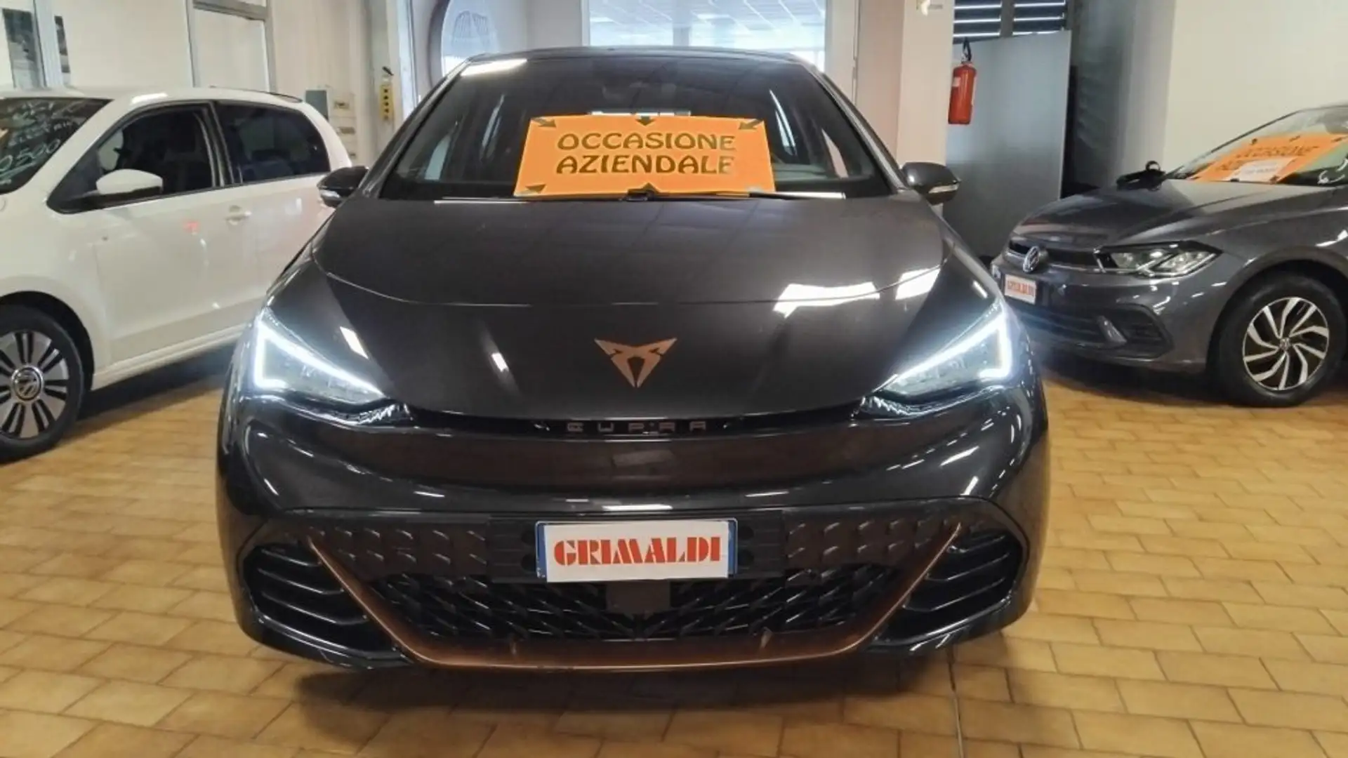 CUPRA Born 58kWh 231 CV e-Boost Grigio - 2