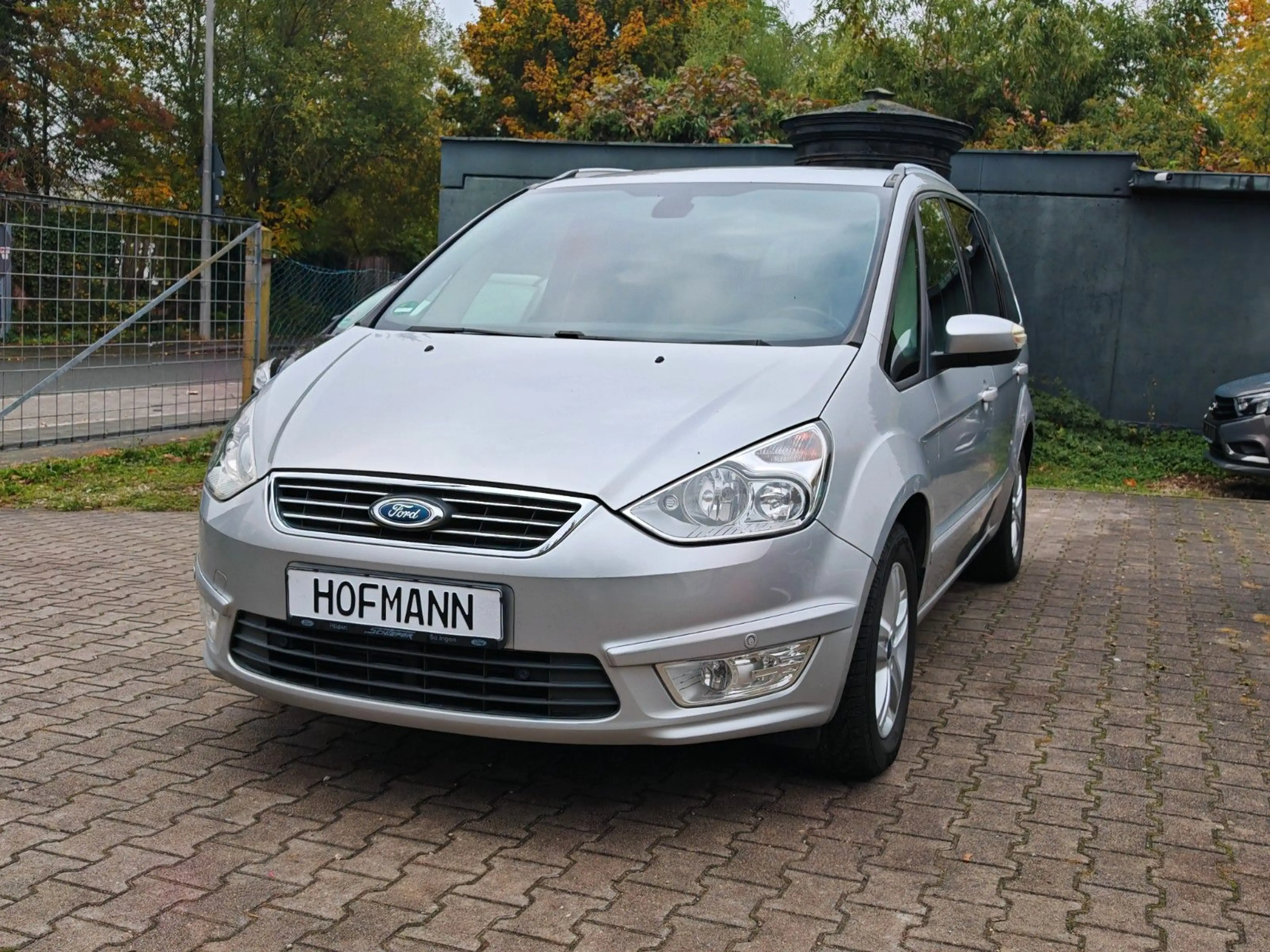 Ford Galaxy Business Edition 2.0 TDCI 140 PS 7 Sitze