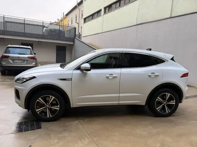 Jaguar E-Pace view 2