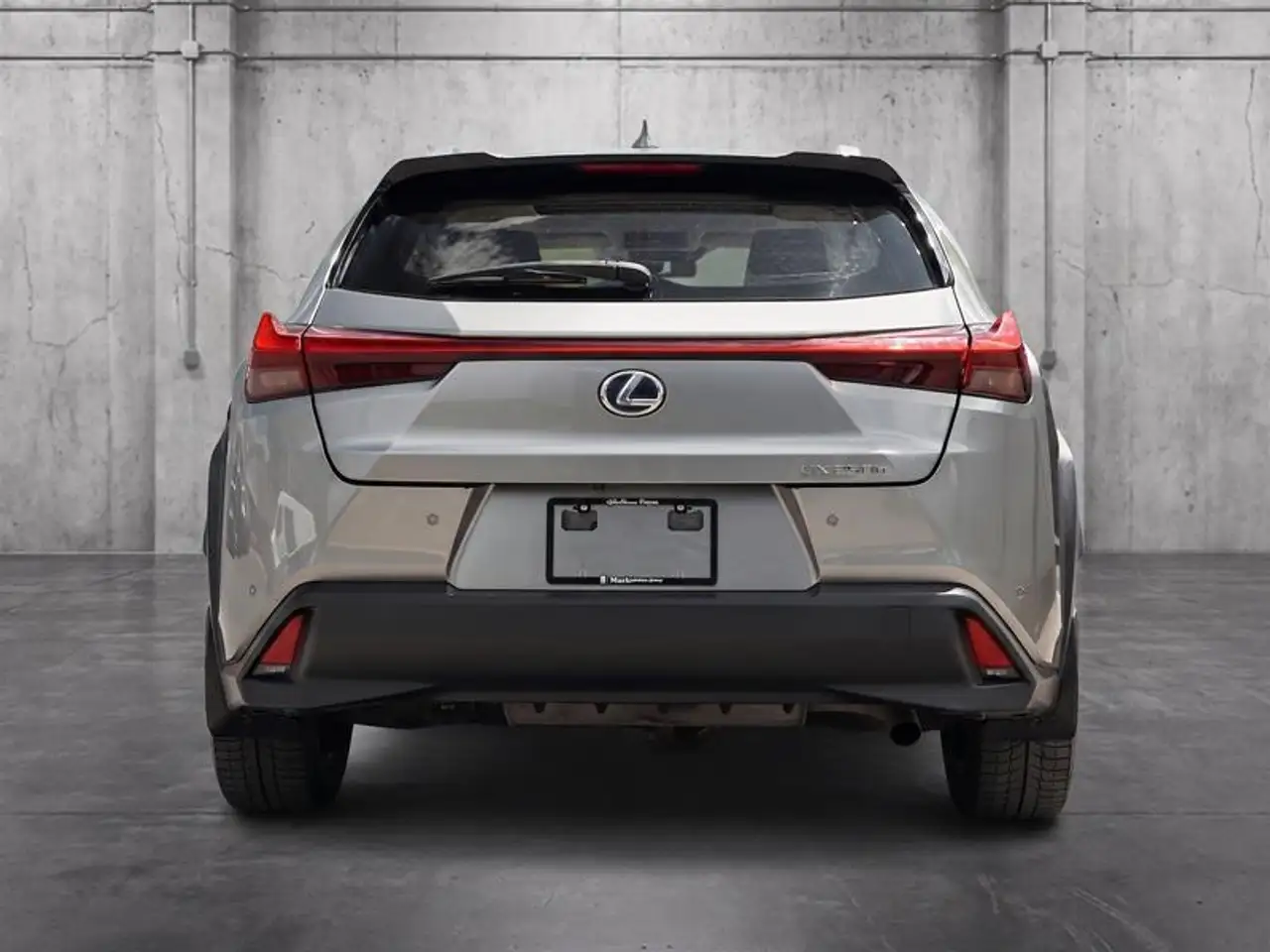 Lexus UX снимка Lexus UX