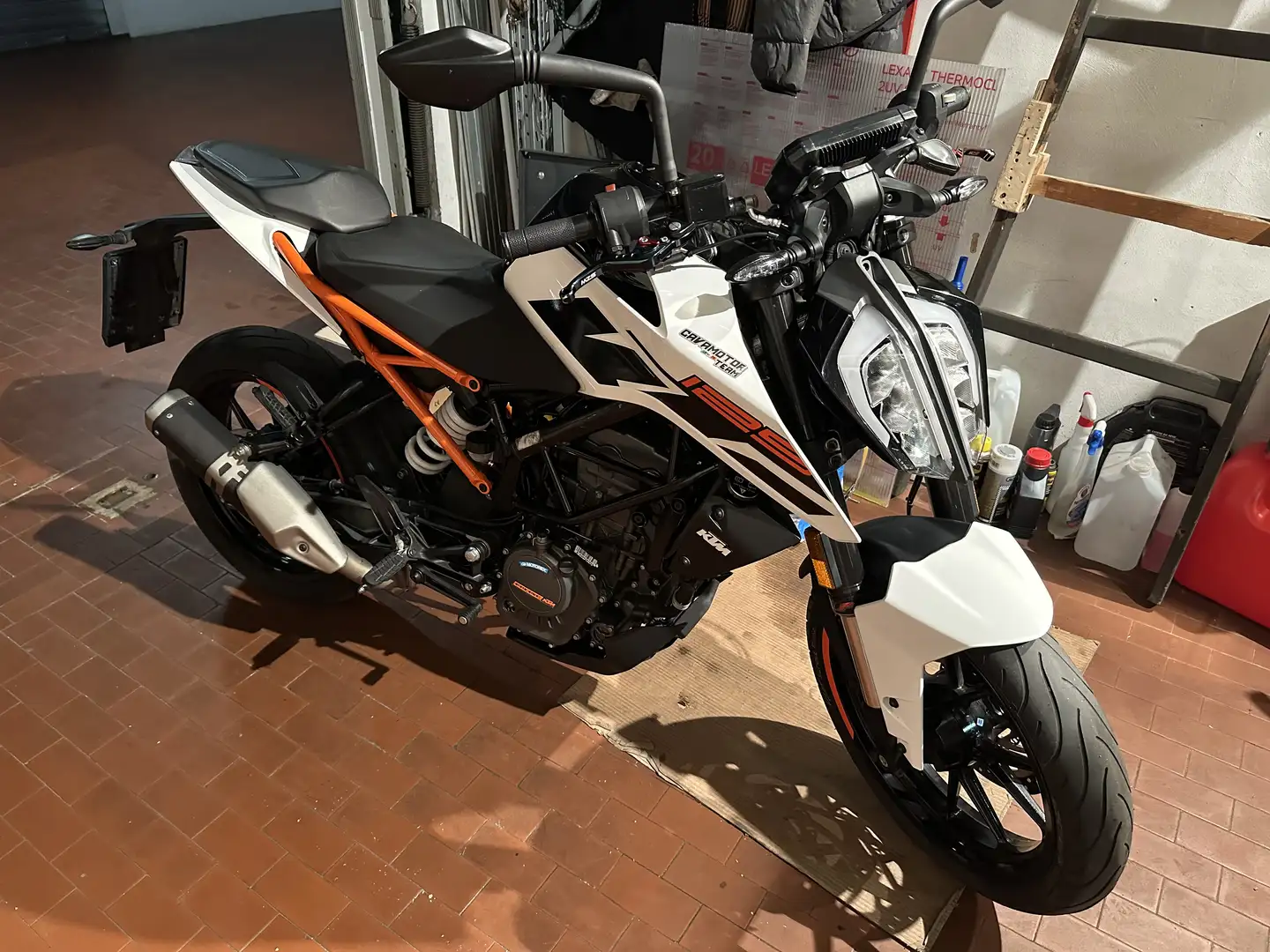 KTM 125 Duke ABS Bianco - 1