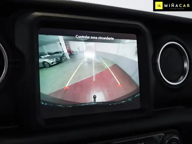 Jeep Wrangler view 14