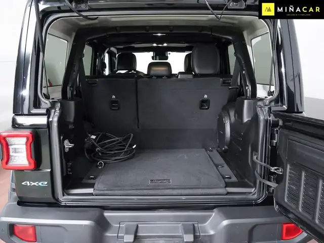 Jeep Wrangler view 29