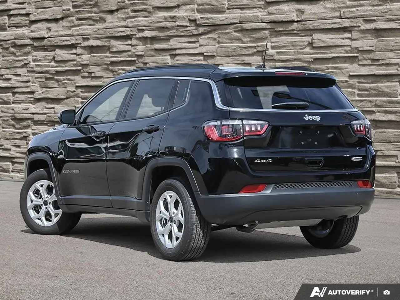 Jeep Compass снимка Jeep Compass