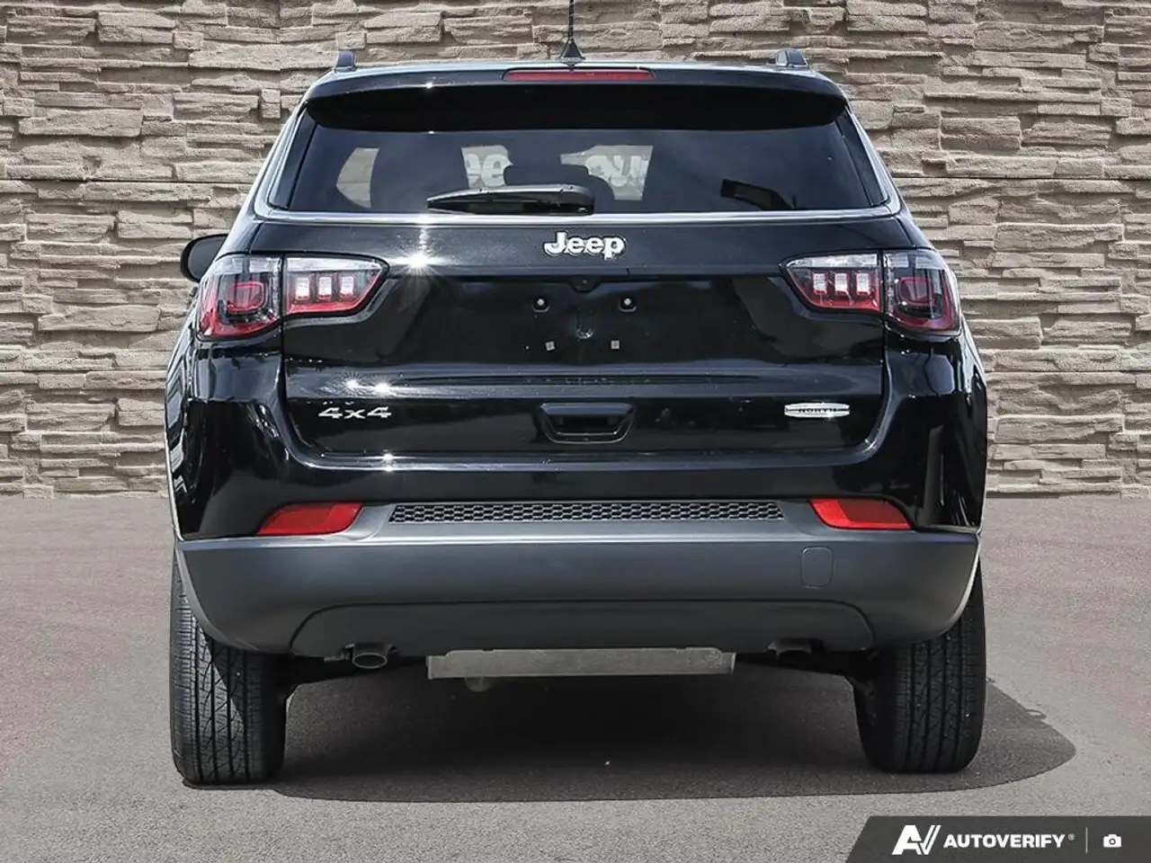 Jeep Compass снимка Jeep Compass