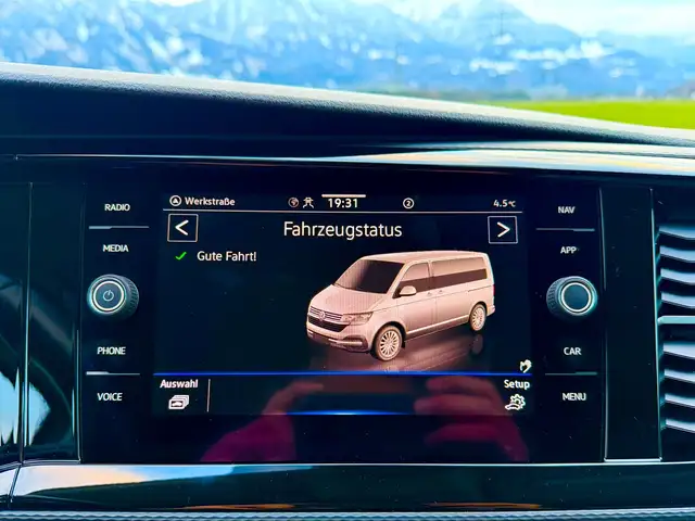 Volkswagen T6.1 Multivan Highline 2.0 TDI 4Motion AHK 2x Schiebetüre Ansicht 27