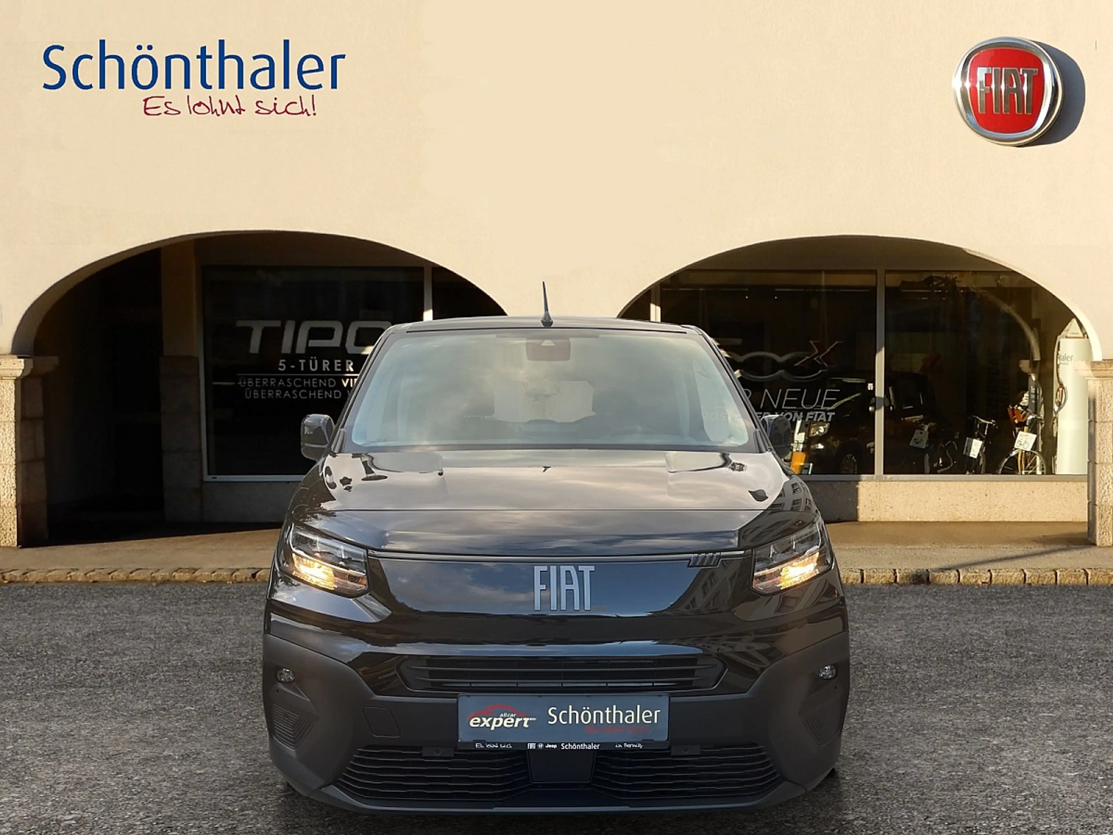 Fiat Doblo M BlueHDi 130 S&S Automatik — photo 15