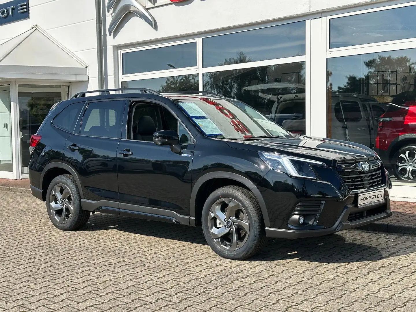 Subaru Forester 2.0ie EDIT. BLACK PLATINUM Schwarz - 1