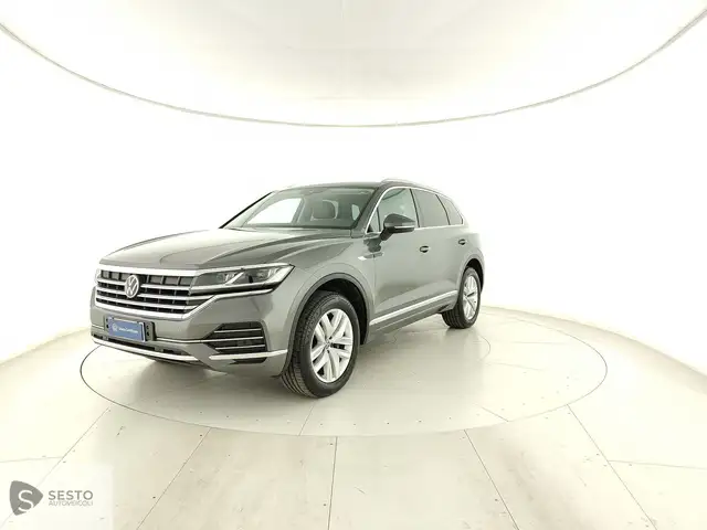 Volkswagen Touareg III 2018 3.0 V6 tdi Elegance 286cv tiptronic
