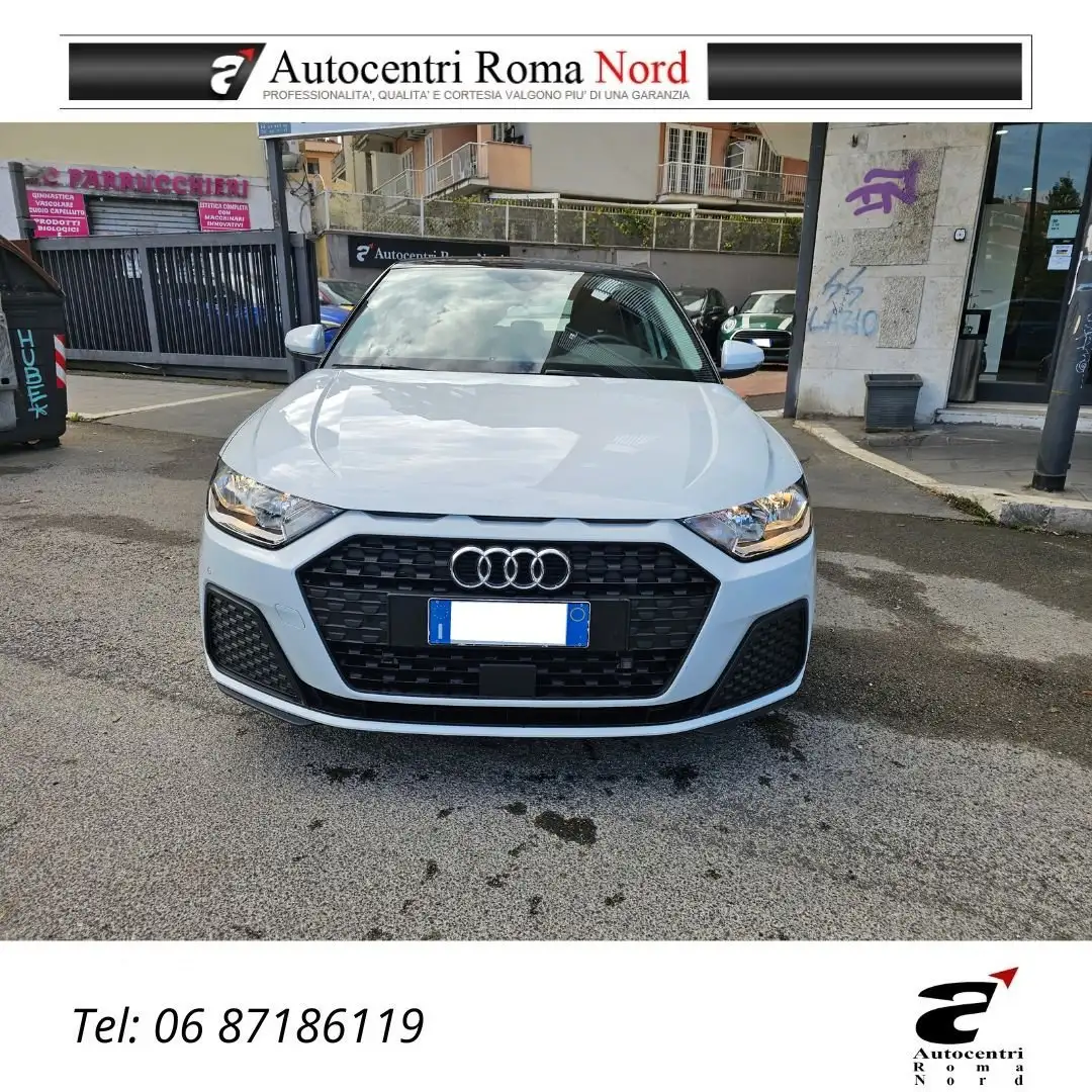 Audi A1 Sportback 30 1.0 tfsi Admired Advanced 110cv Bianco - 2