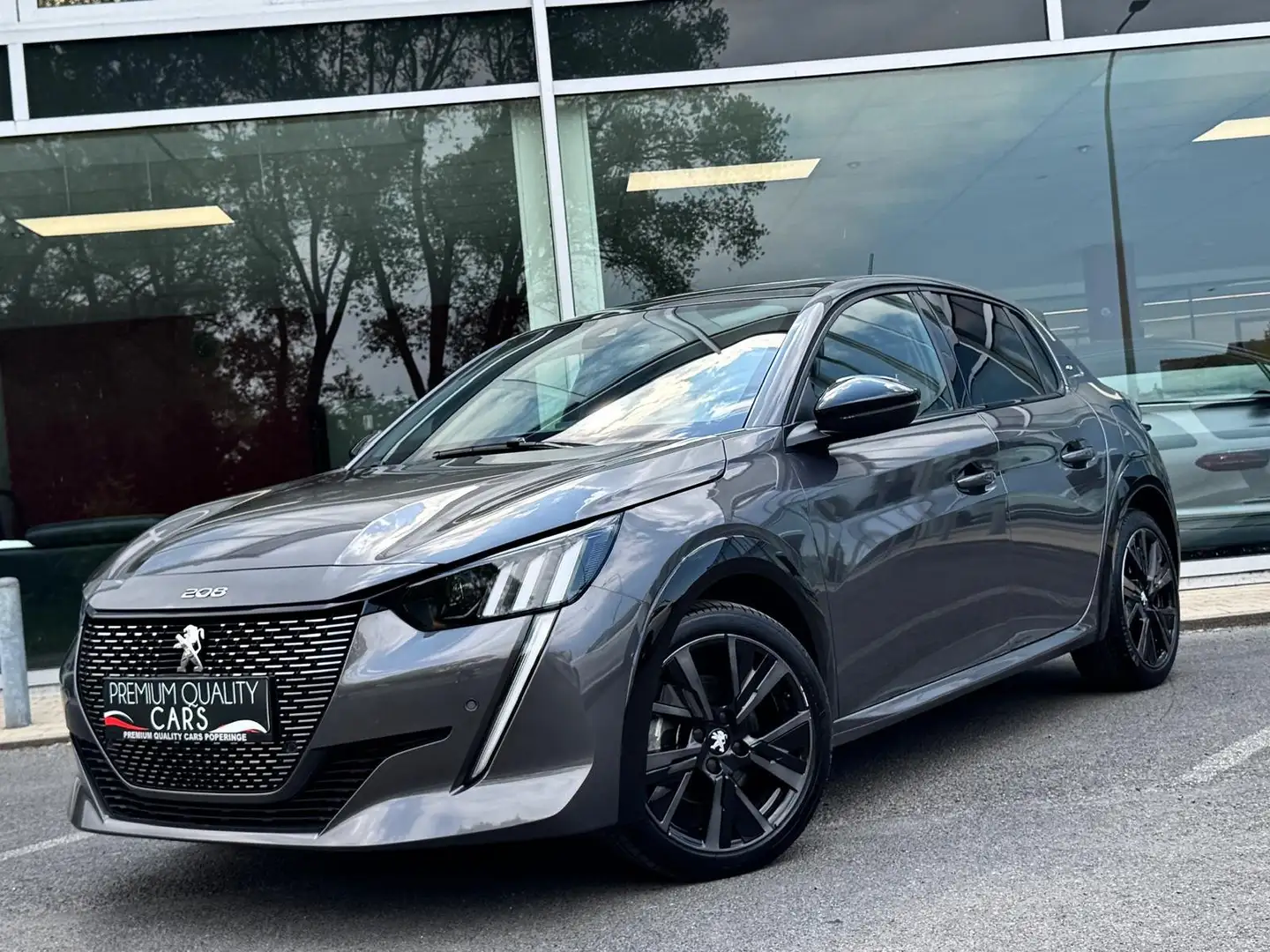 Peugeot 208 GT-LINE / 2023 / CARPLAY / SFEERLICHT / KEYLESS Grey - 1