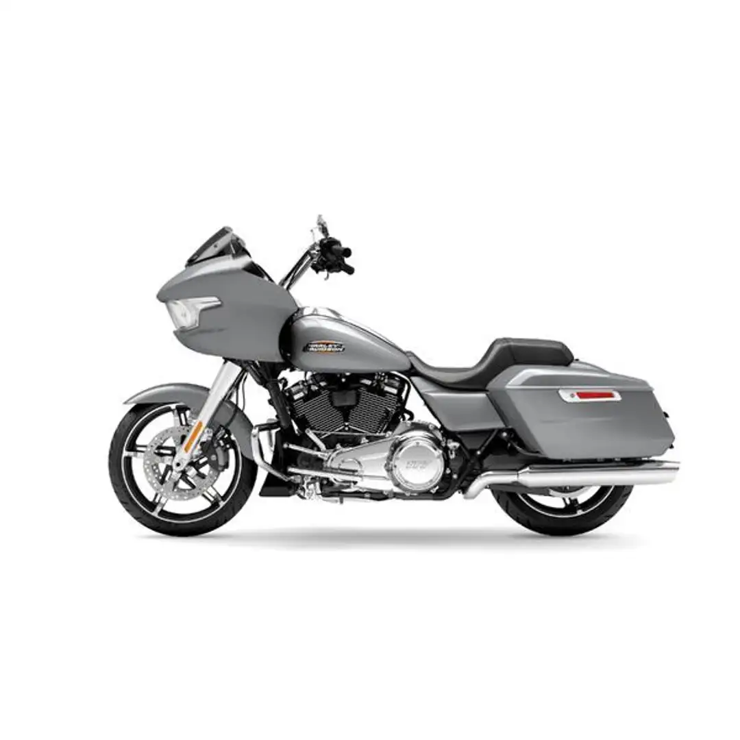 Harley-Davidson Road Glide FLTRX / ROADGLIDE Stříbrná - 2