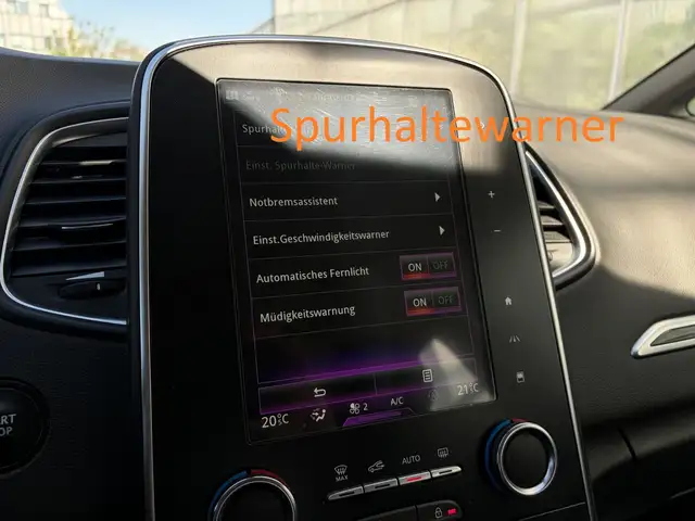 Renault Scenic view 14