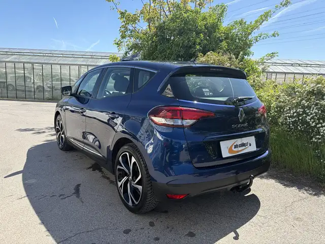 Renault Scenic view 6