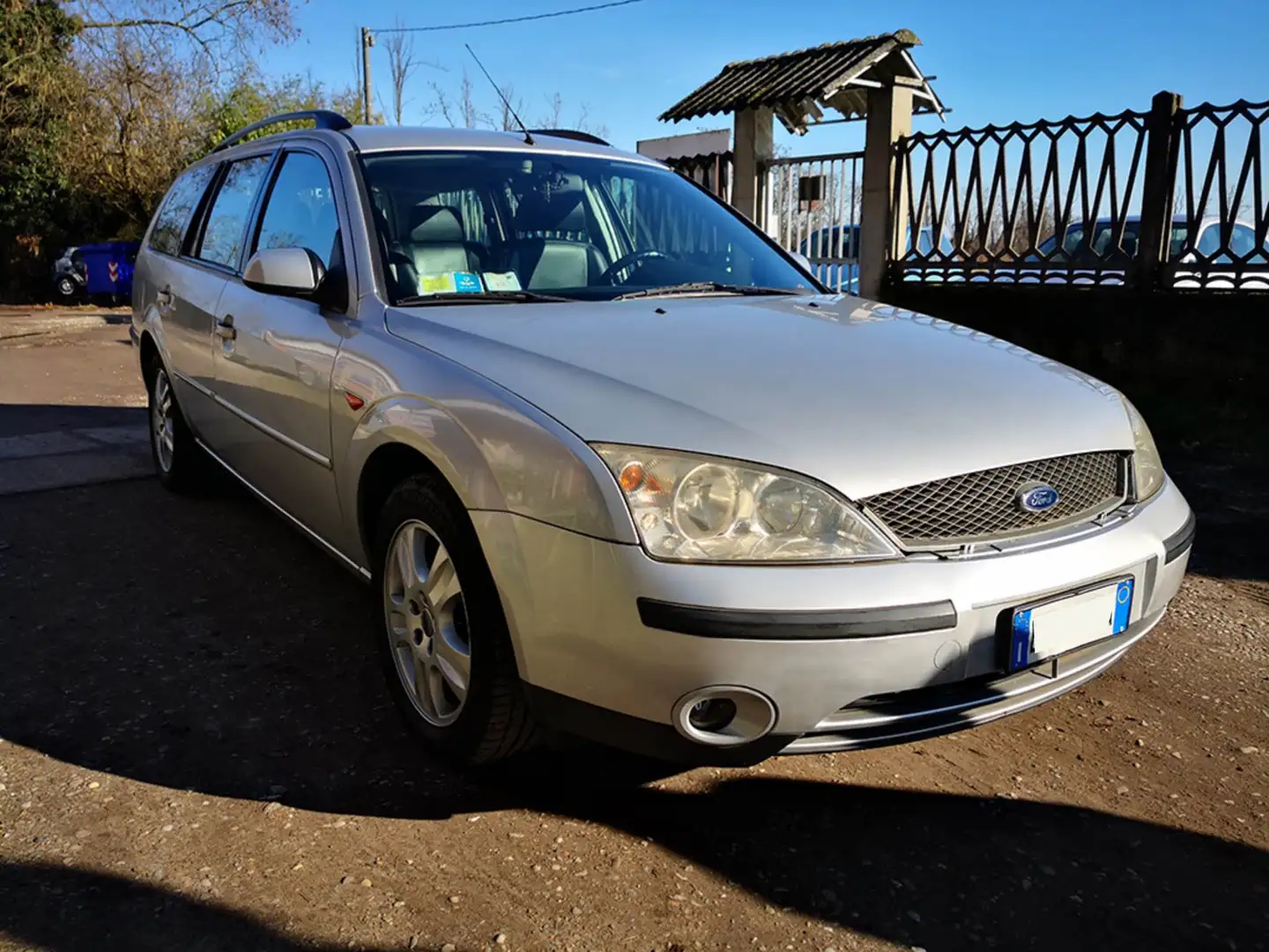 Ford Mondeo Mondeo II 2000 SW SW 2.0 duratec he Ghia Argento - 1