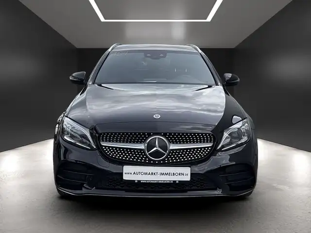 Mercedes-Benz C-Class view 8