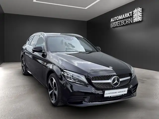 Mercedes-Benz C-Class view 2