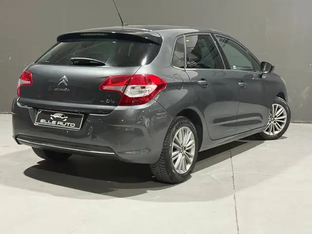 Citroen C4 view 6