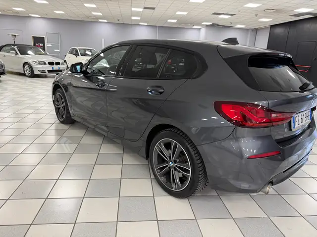 BMW 118 Serie 1 F40 118i Advantage 140cv auto