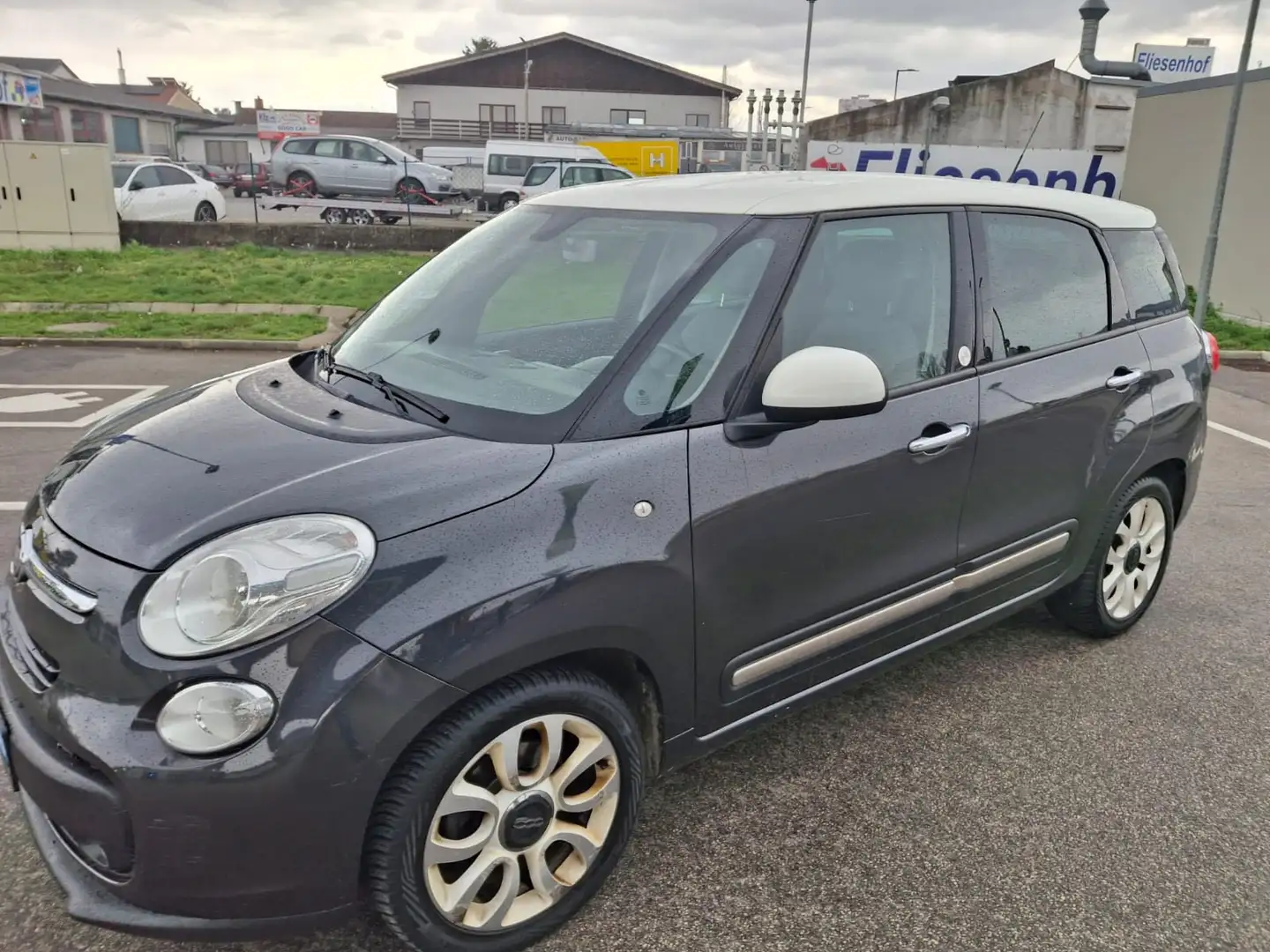 Fiat 500L 1,3 Multijet II 85 Start&Stop Lounge Start & Stop Grau - 1