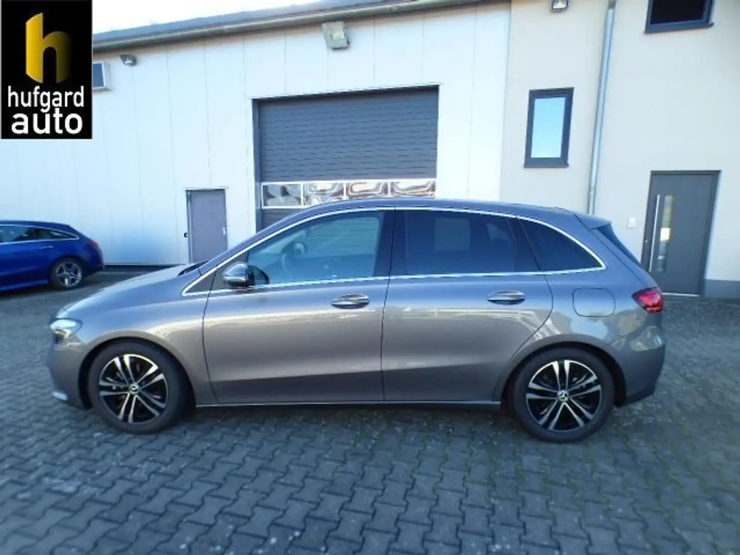 Mercedes-Benz B 200 B 200 Line Advanced Fahrassistent STH Verkehrsass. Gris - 1