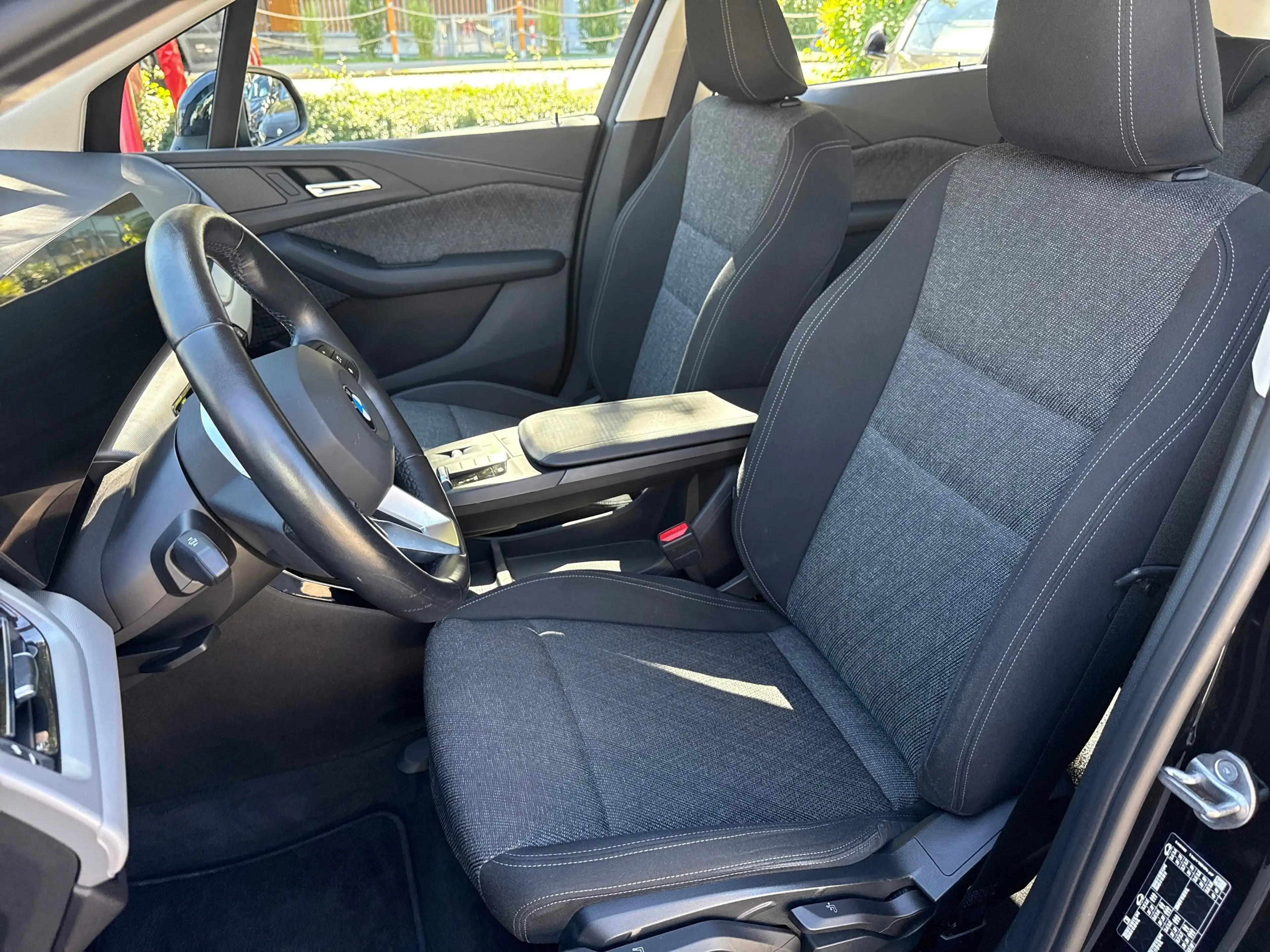 BMW 216 i Active Tourer DAB LED Komfortzg. Shz — photo 10