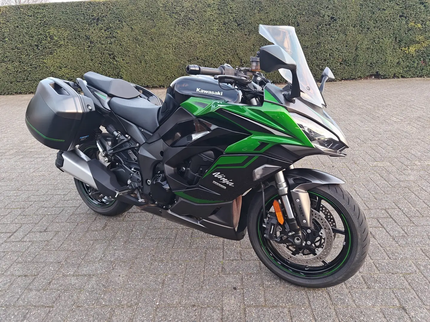 Kawasaki Ninja 1000SX Tourer Verde - 1