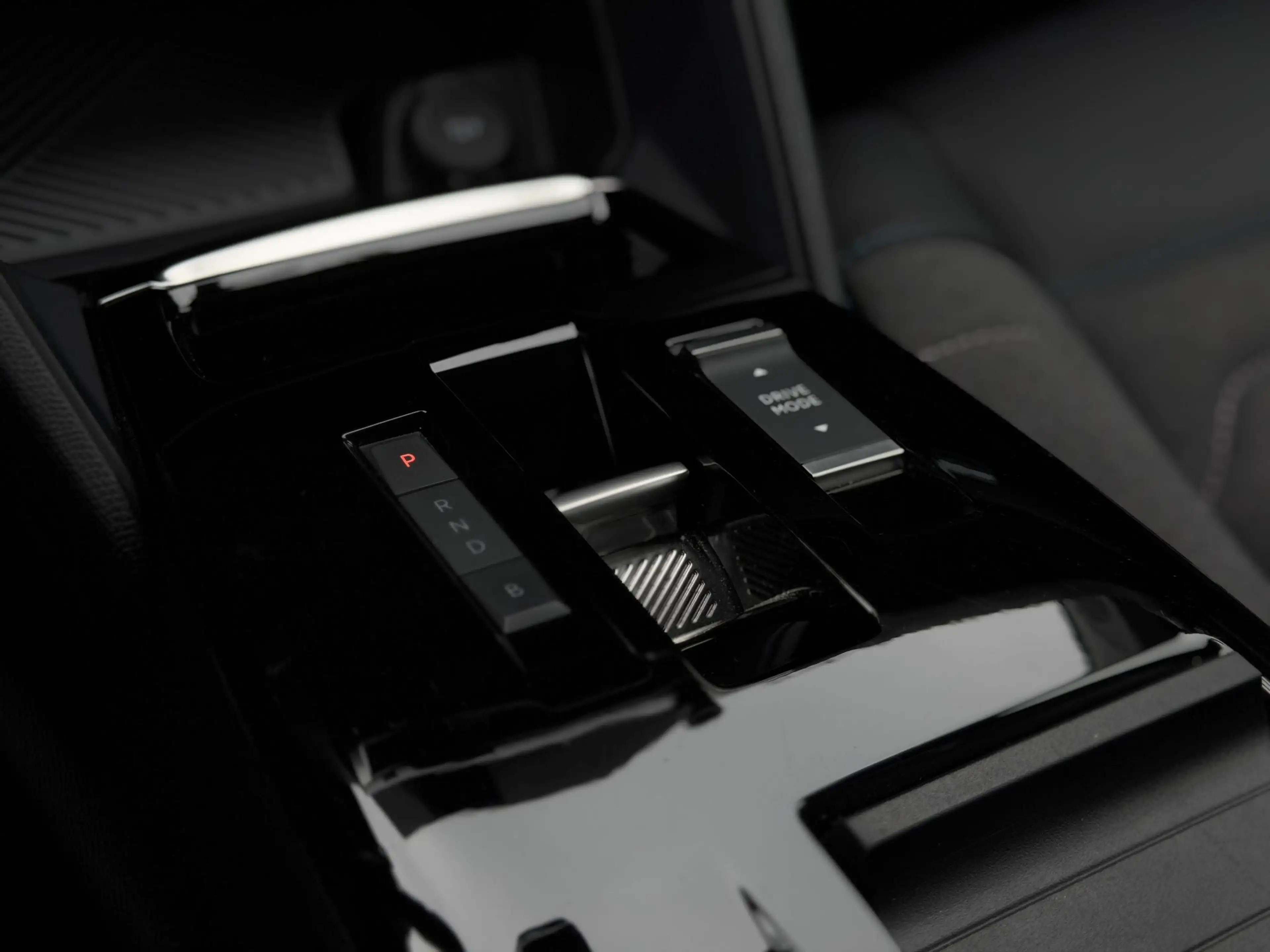 Citroen E-C4 Electric You 50 kWh|100% SOH!|Carplay|Camera — photo 23