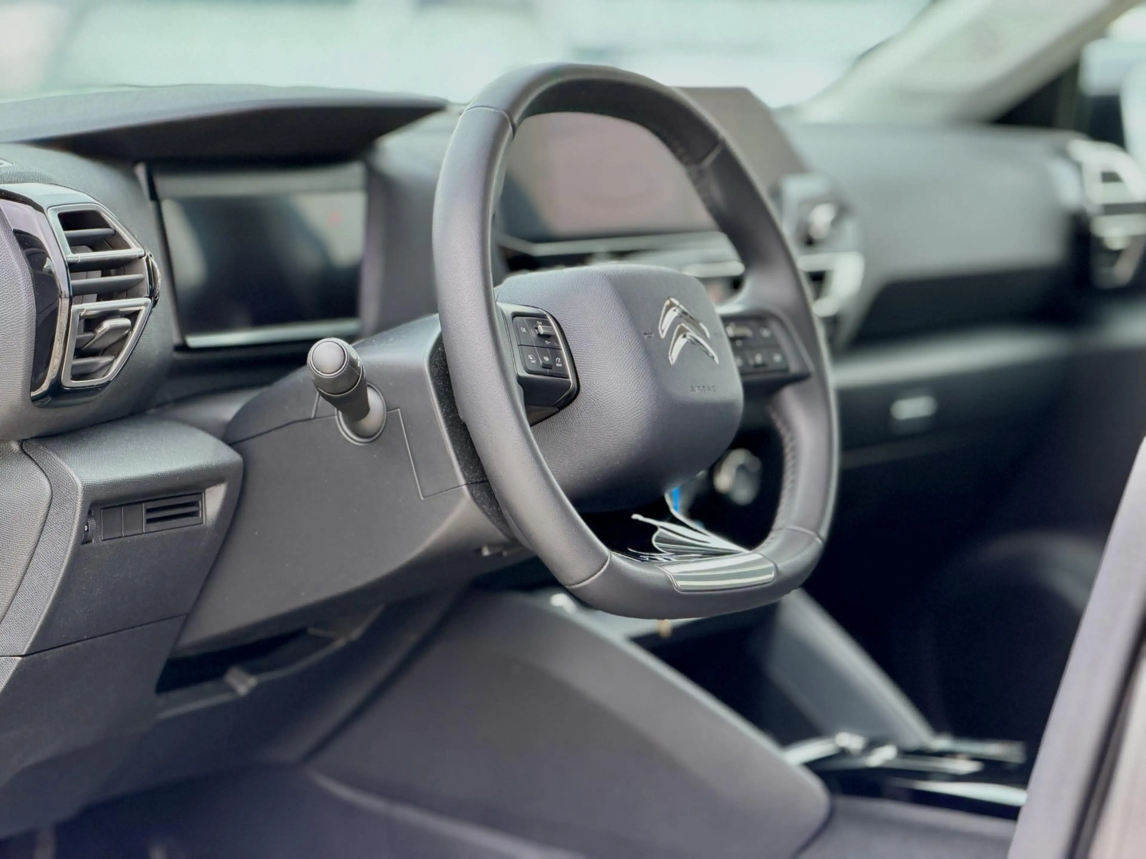 Citroen E-C4 Electric You 50 kWh|100% SOH!|Carplay|Camera — photo 11