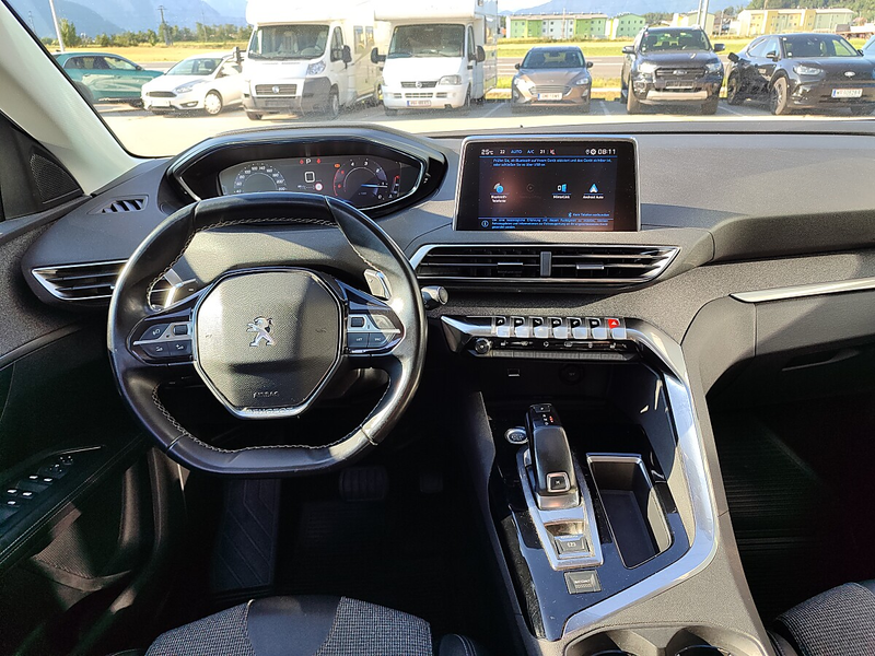 Peugeot 5008 1.5 BlueHDi 130 FAP Allure — photo 10