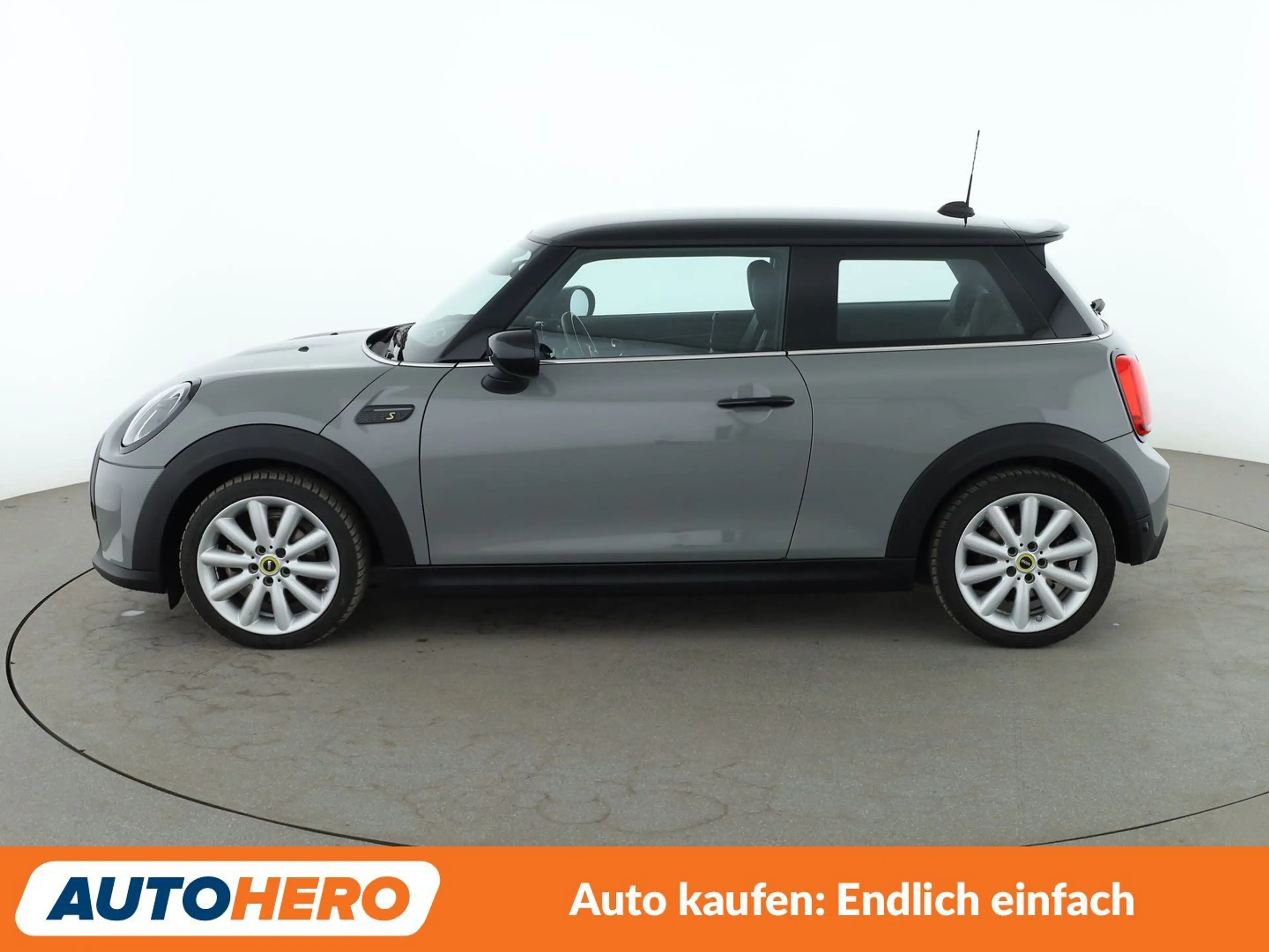 MINI Cooper SE Cooper SE Classic Trim Aut.*NAV*LED*TEMPO*PDC*SHZ* — photo 3