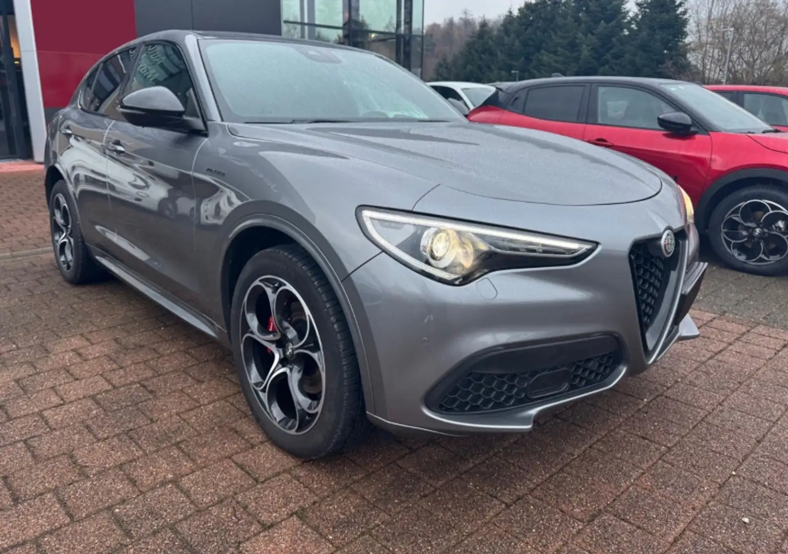 Alfa Romeo Stelvio 2.2 Turbodiesel 210 CV AT8 Q4 Veloce Grigio - 2