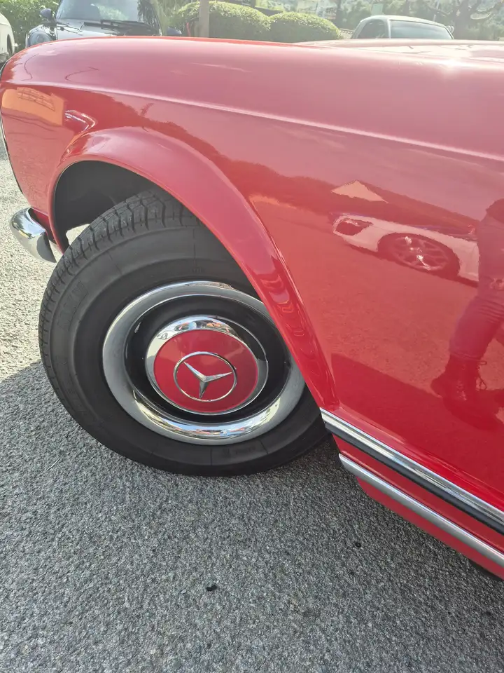 Mercedes-Benz 230 SL, foto 12