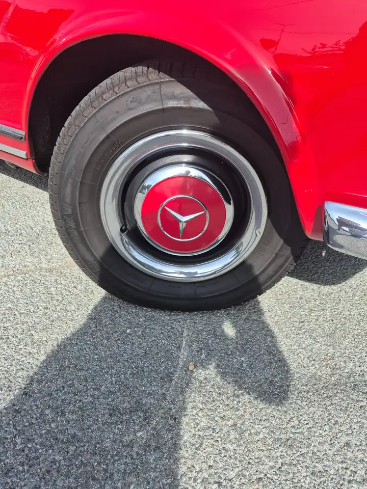 Mercedes-Benz 230 SL, foto 10