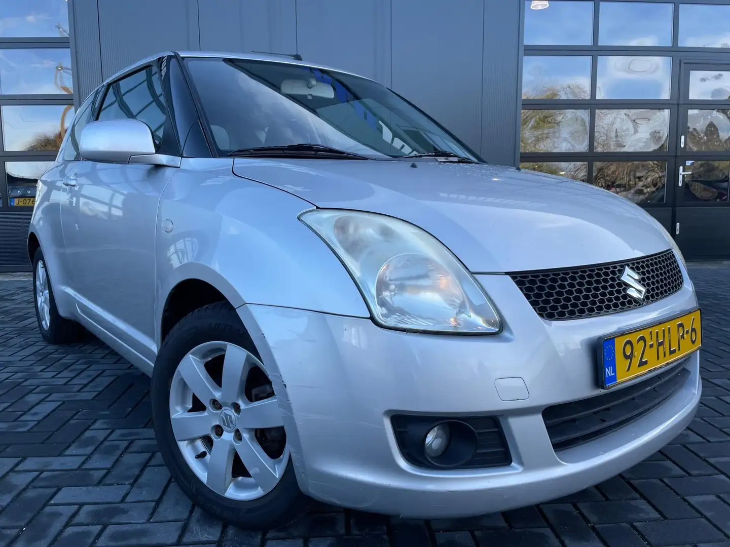 Suzuki Swift 1.3 Exclusive NL.Auto/Nieuwe Apk/Airco/Elc.Pakket/ Gris - 2