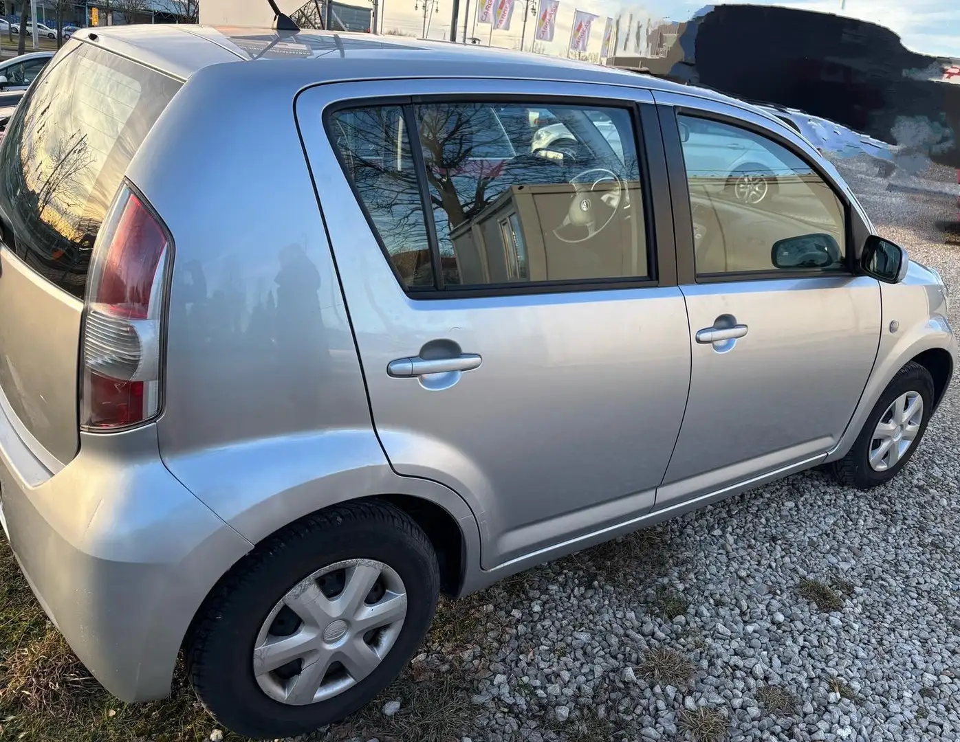 Subaru Justy Dahatsu J Plateado - 2