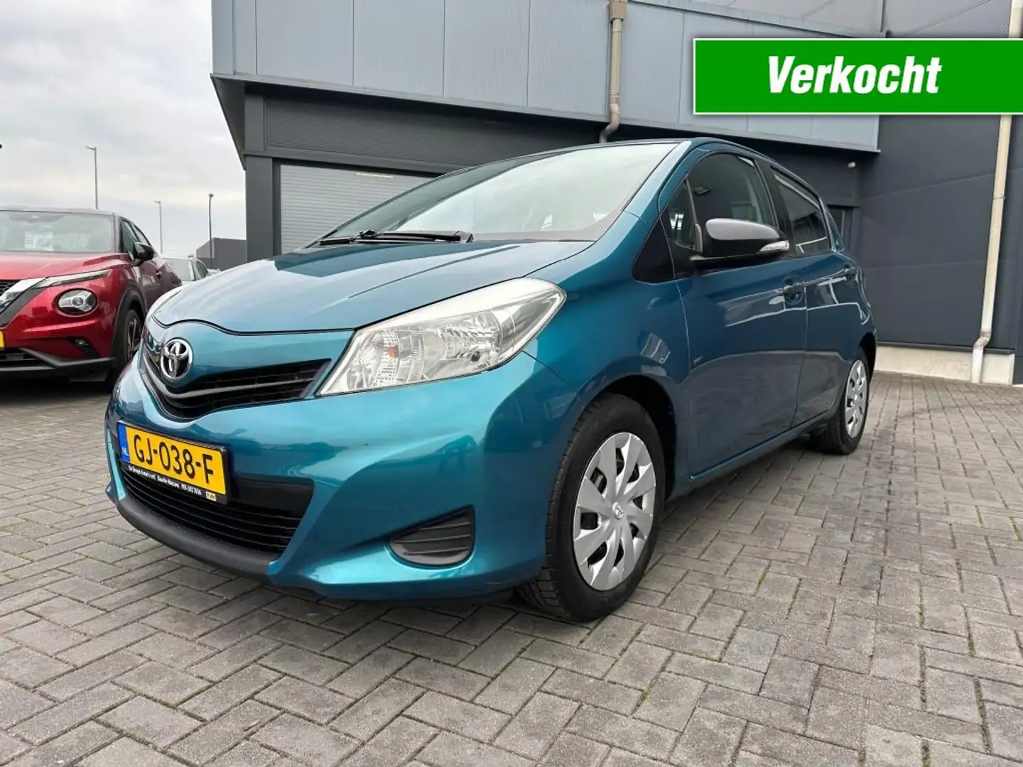 Toyota Yaris 1.3 VVT-i Comfort 5 drs. Airco nw.model Trekhaak Blau - 1