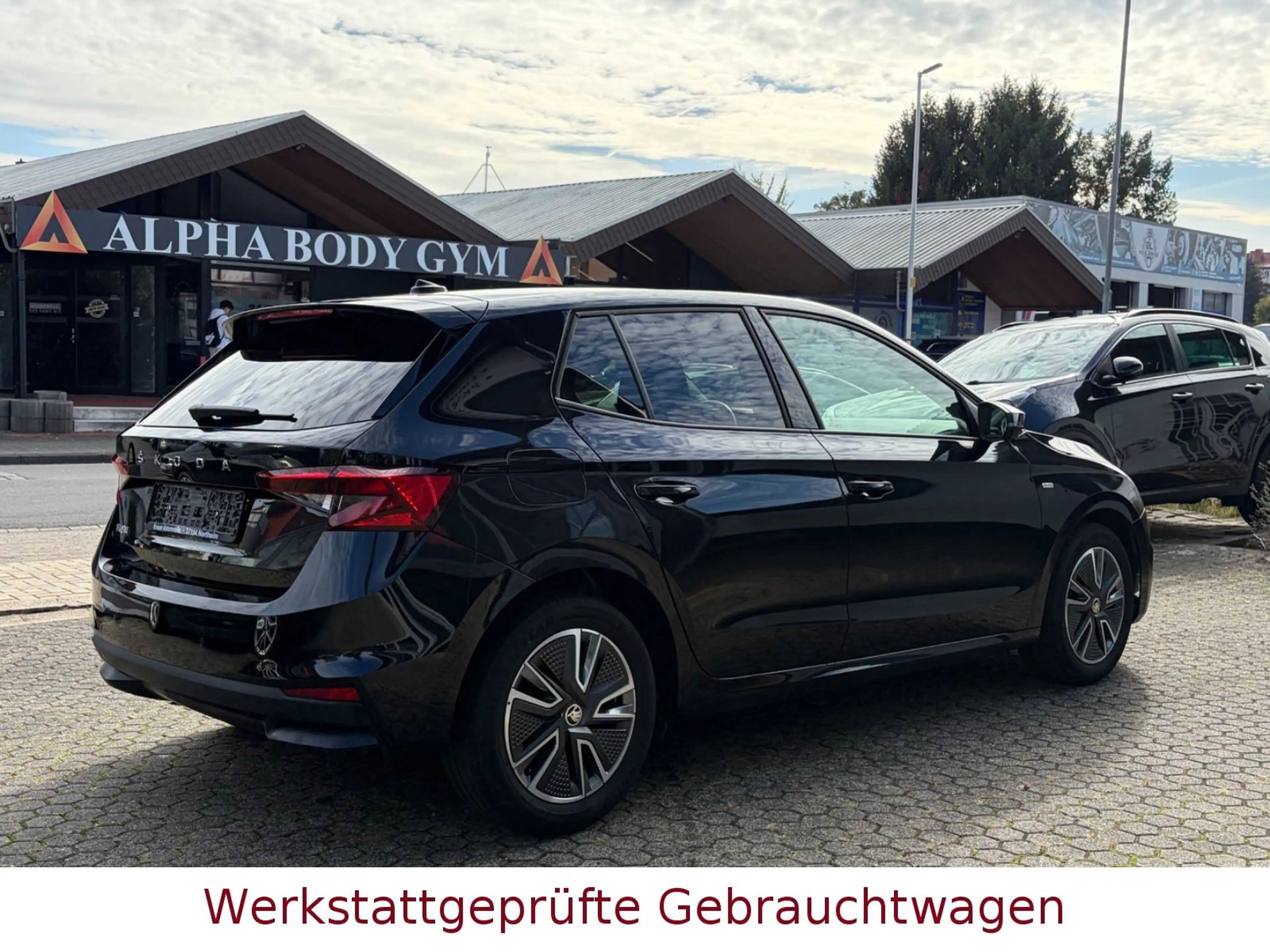 Skoda Fabia Tour*Automatik*ACC*LED*Apple-Car*AHK* — photo 7