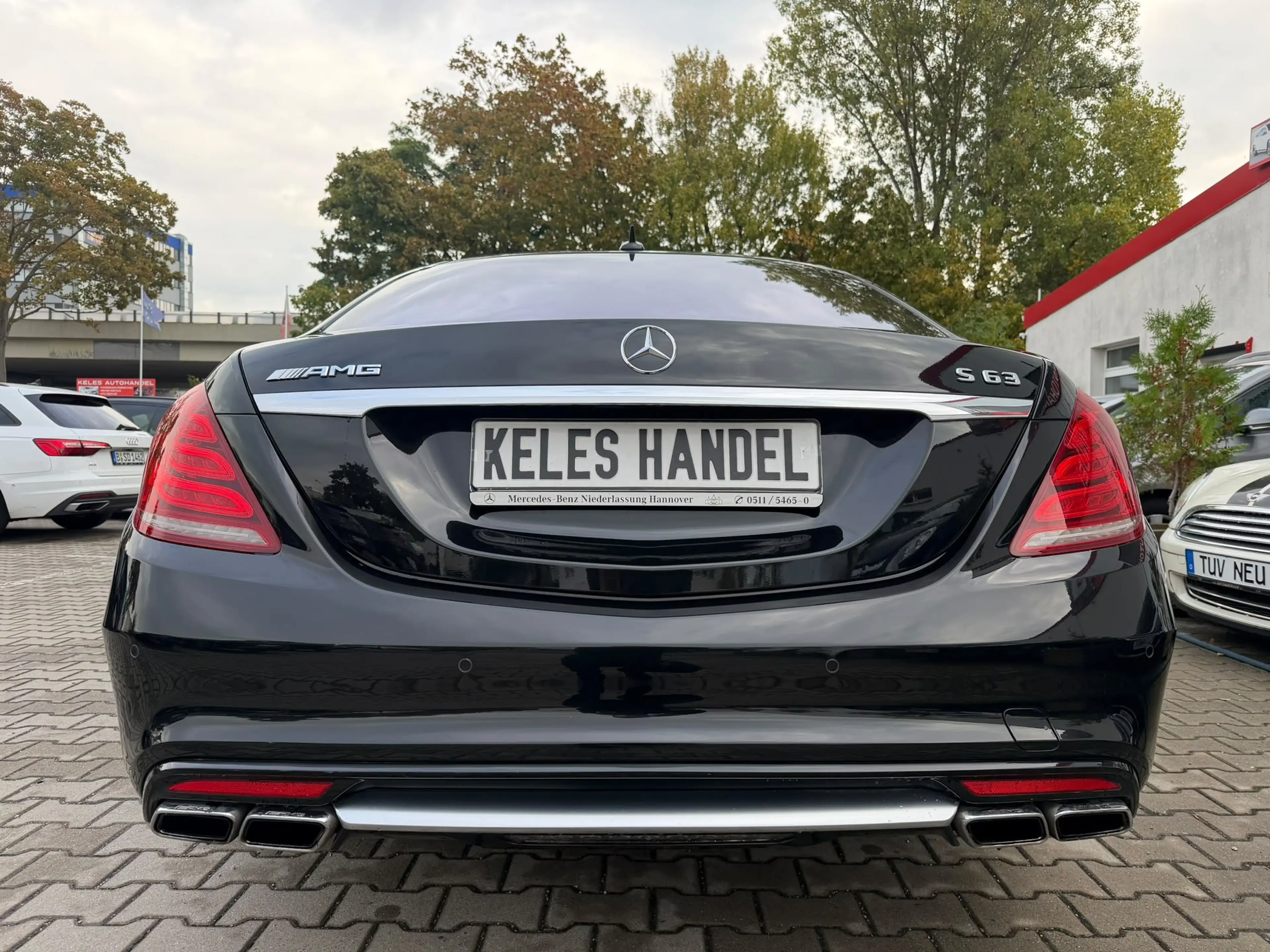 Mercedes-Benz S 63 AMG Tüv 05/28 — photo 4