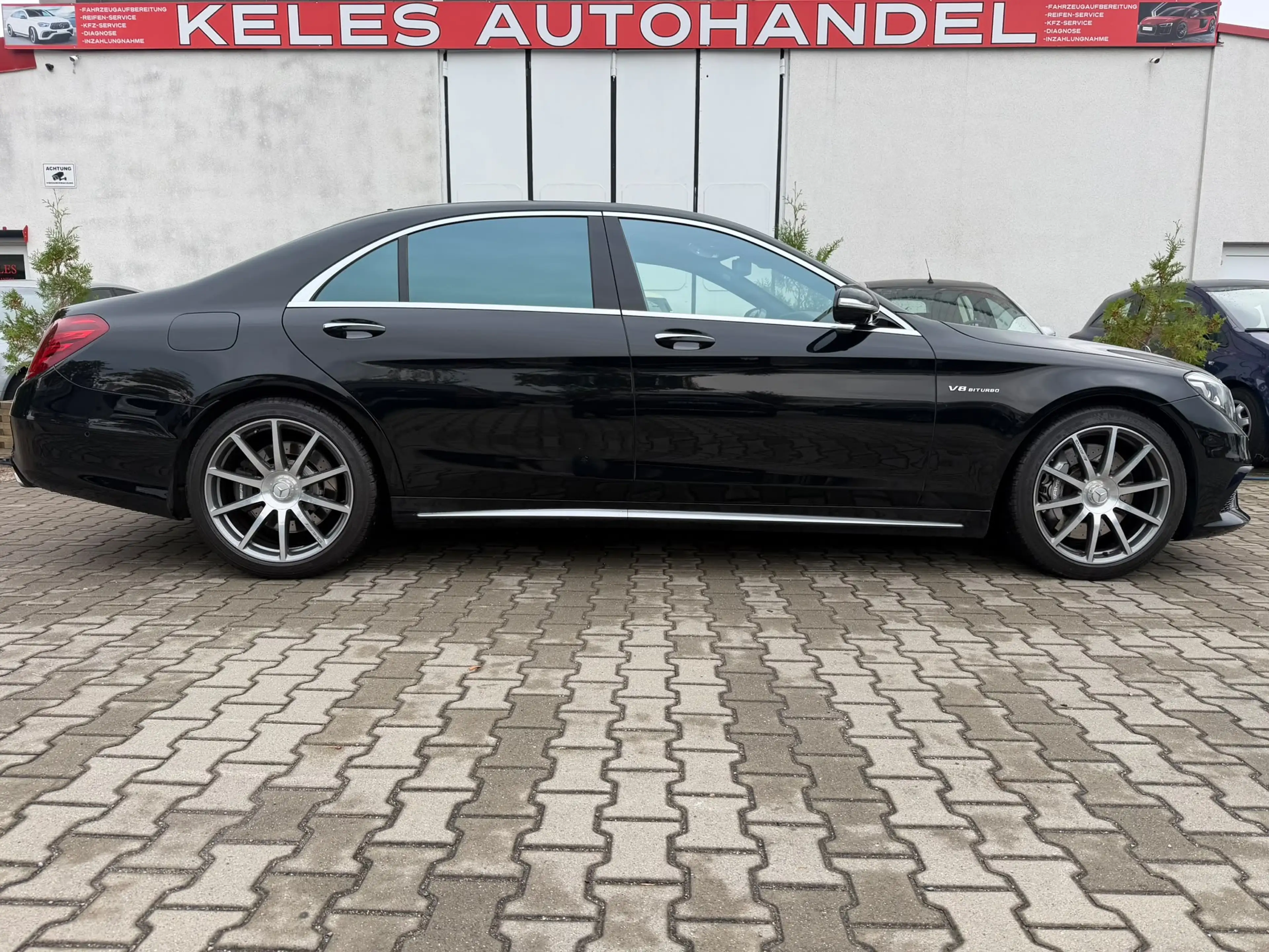 Mercedes-Benz S 63 AMG Tüv 05/28 — photo 8