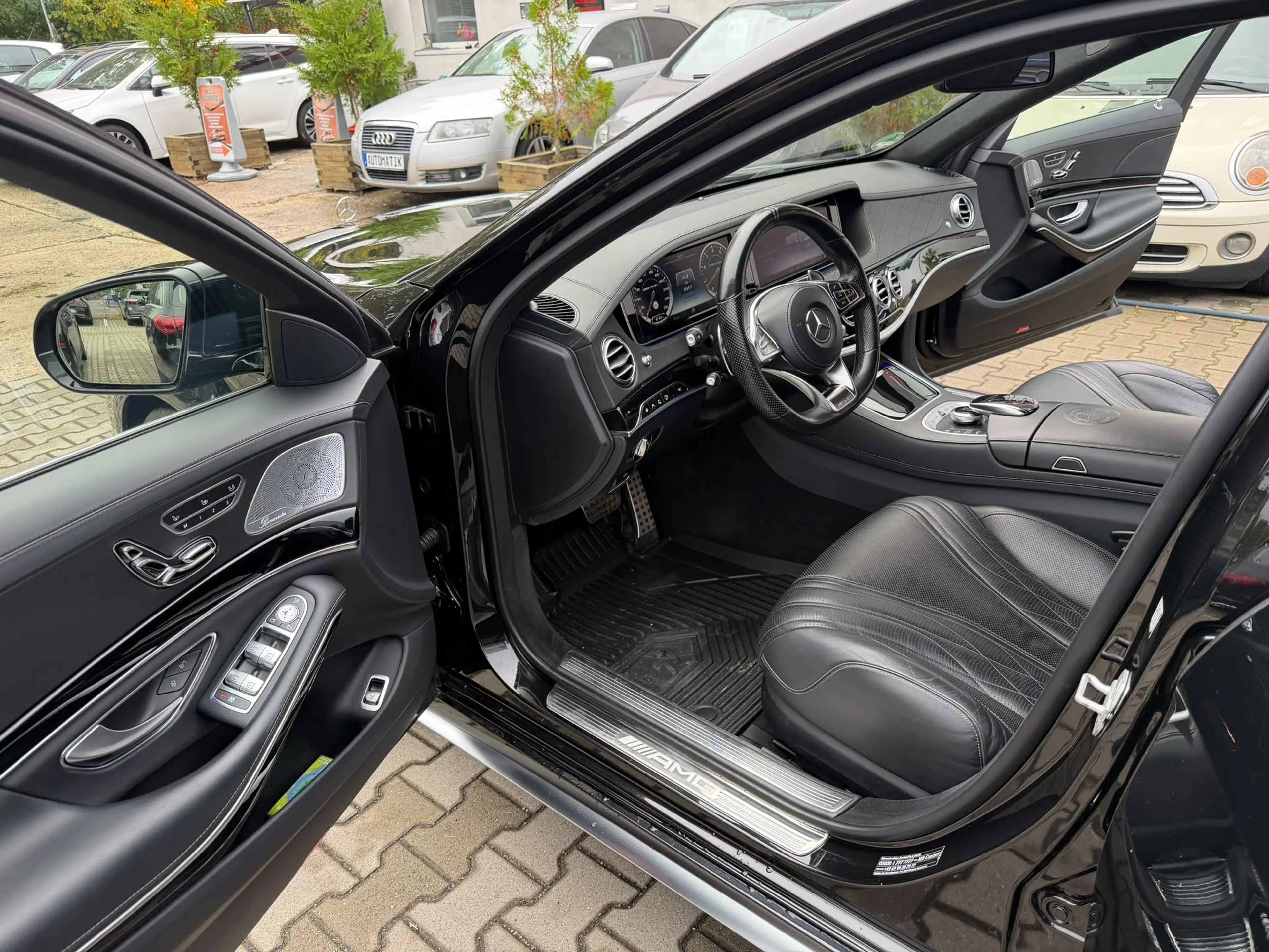Mercedes-Benz S 63 AMG Tüv 05/28 — photo 9