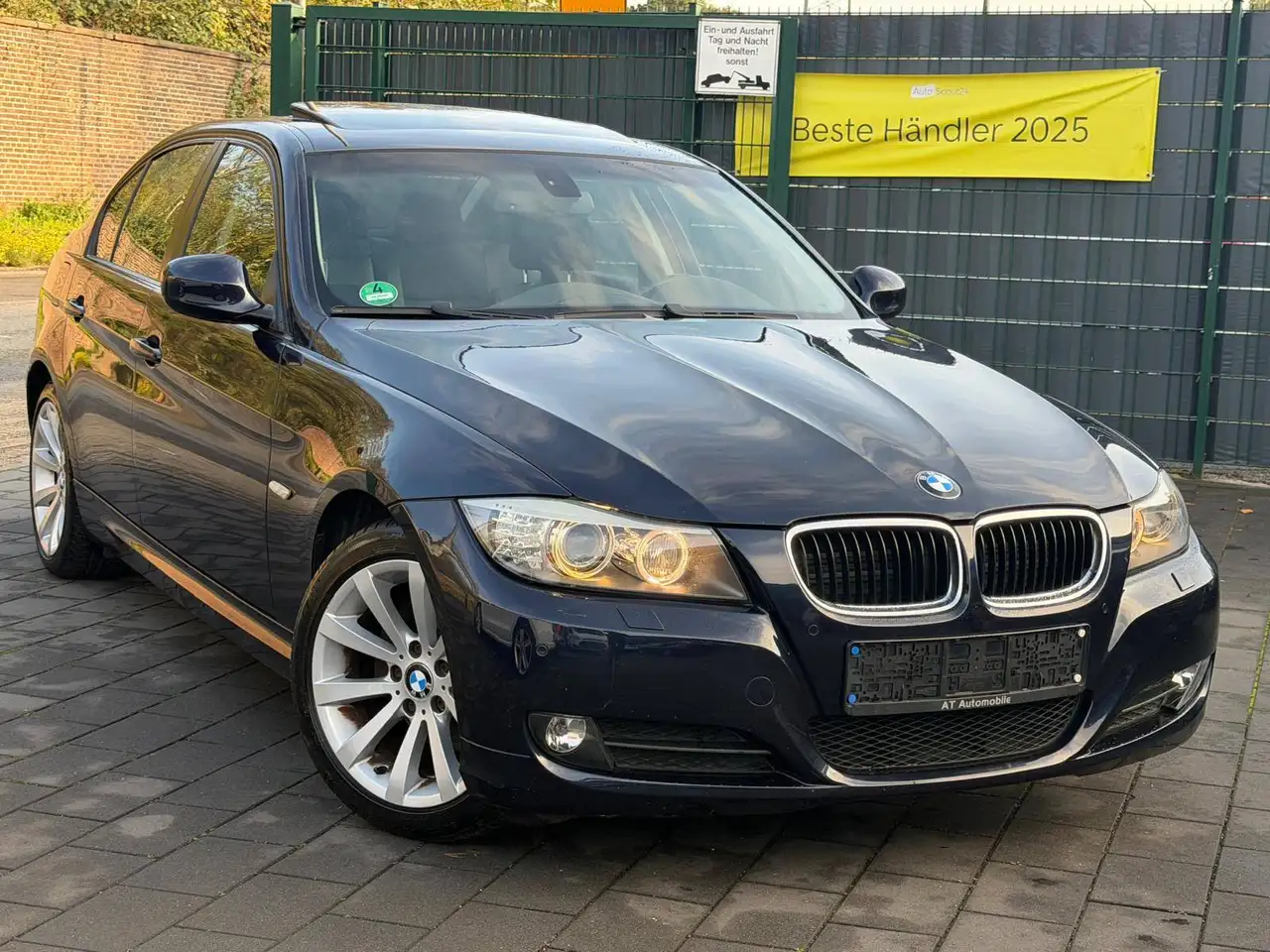 BMW 320i E90 170CH
