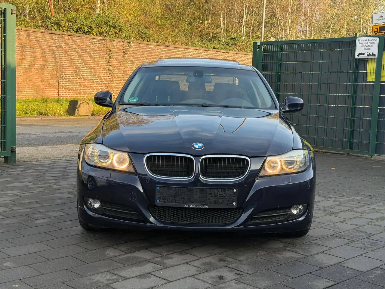 BMW 320i E90 170CH