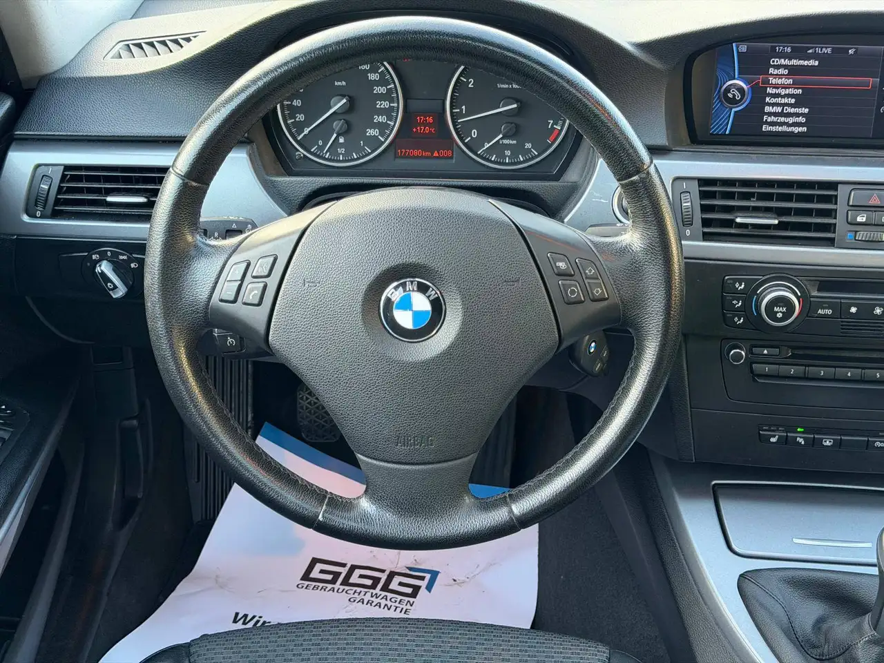 BMW 320i E90 170CH