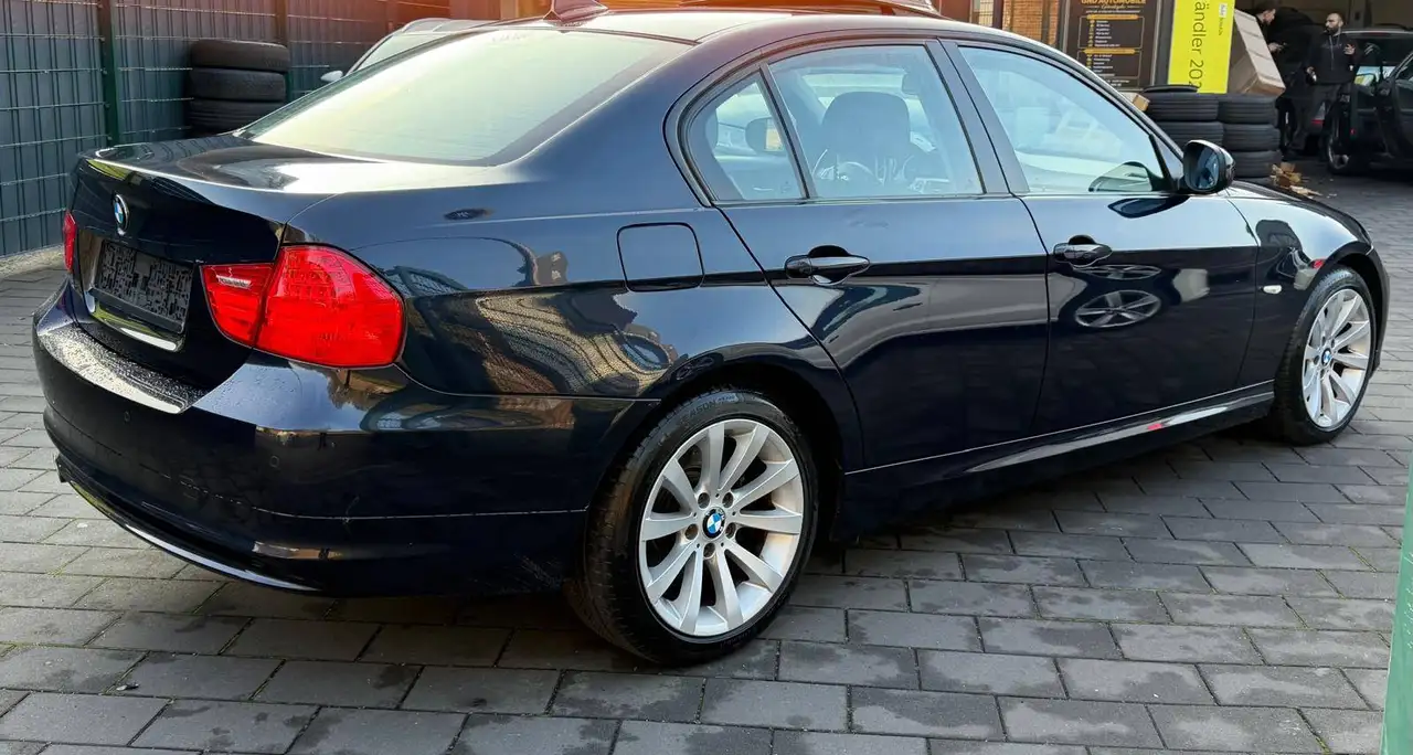 BMW 320i E90 170CH