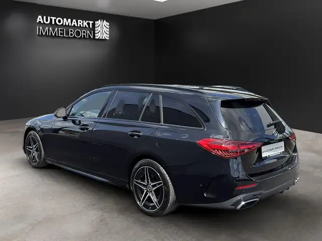 Mercedes-Benz C-Class view 5